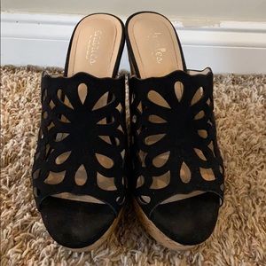 Charles David black suede wedges